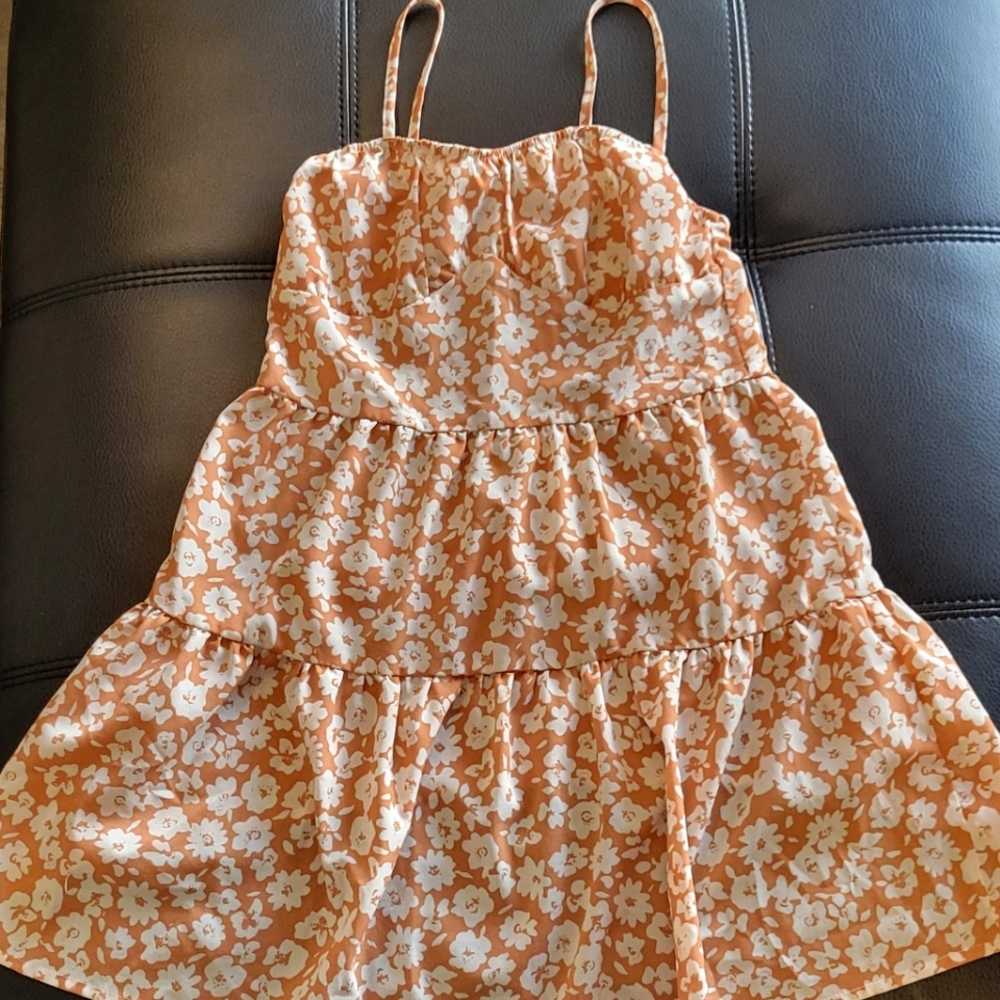 Short orange floral dress for girls